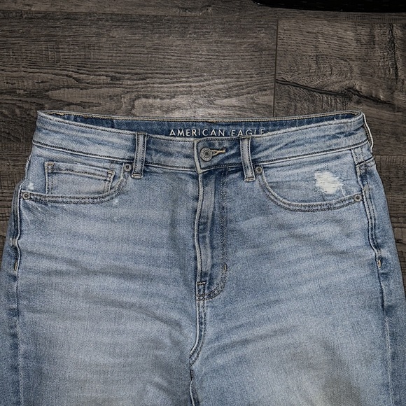 American Eagle Jeans - Picture 2 of 4